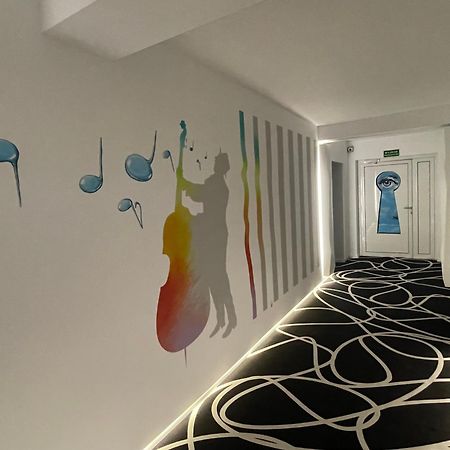 Canpol-Jull'S Art Hotel Члухув Экстерьер фото