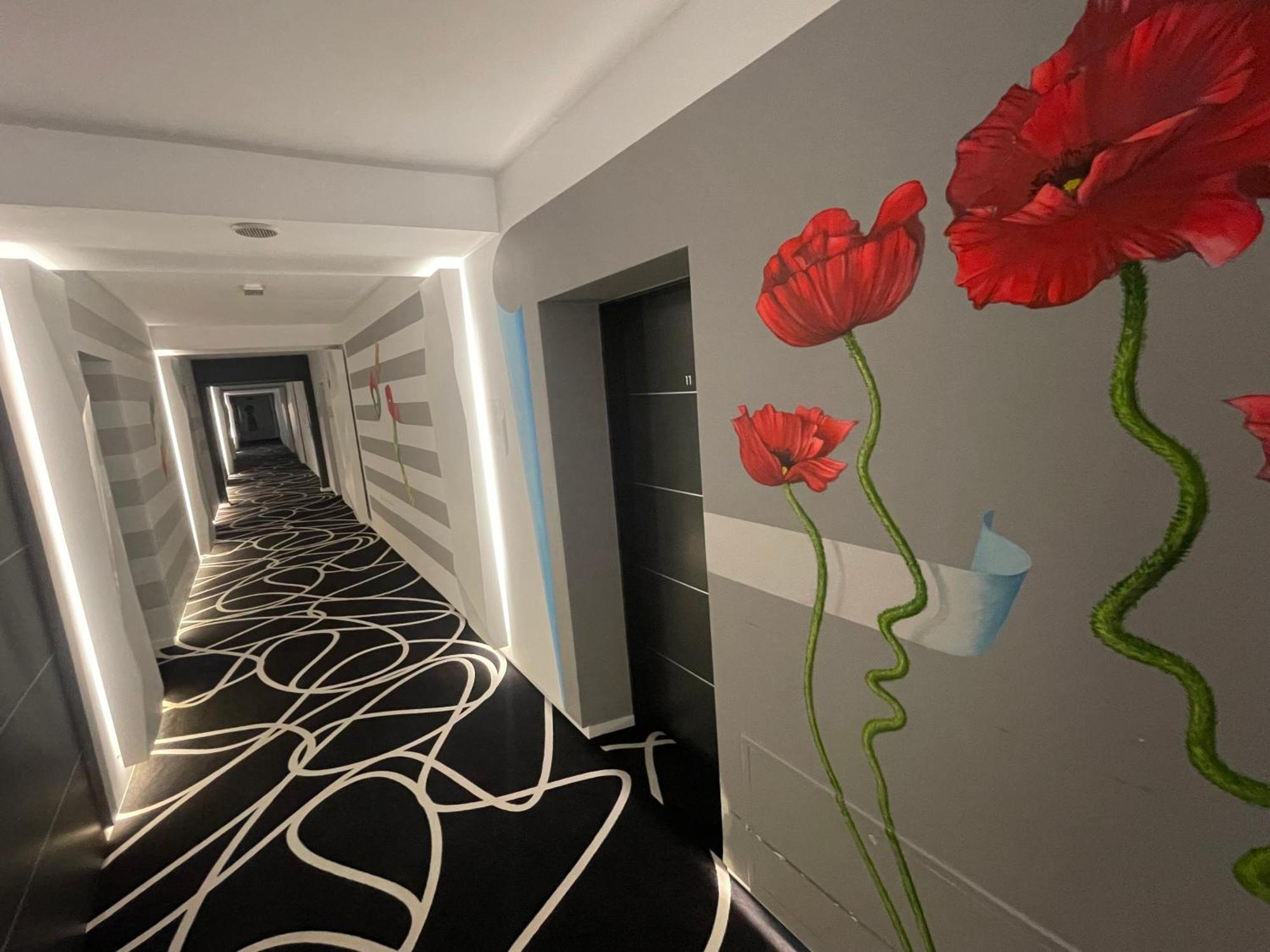 Canpol-Jull'S Art Hotel Члухув Экстерьер фото