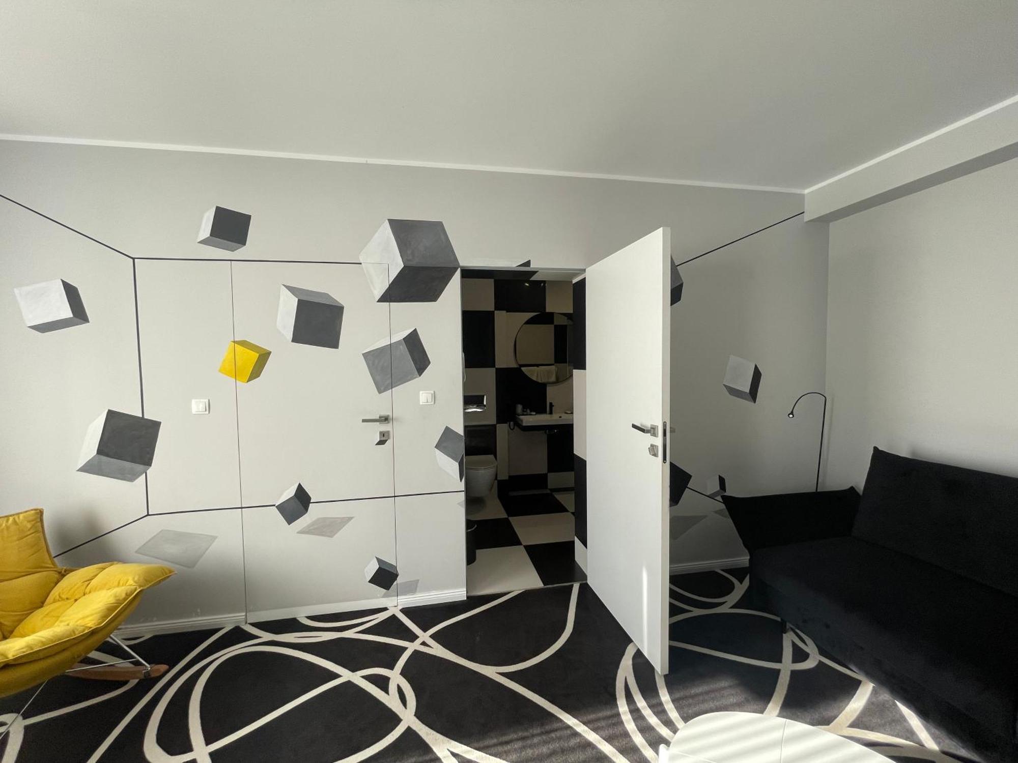 Canpol-Jull'S Art Hotel Члухув Экстерьер фото