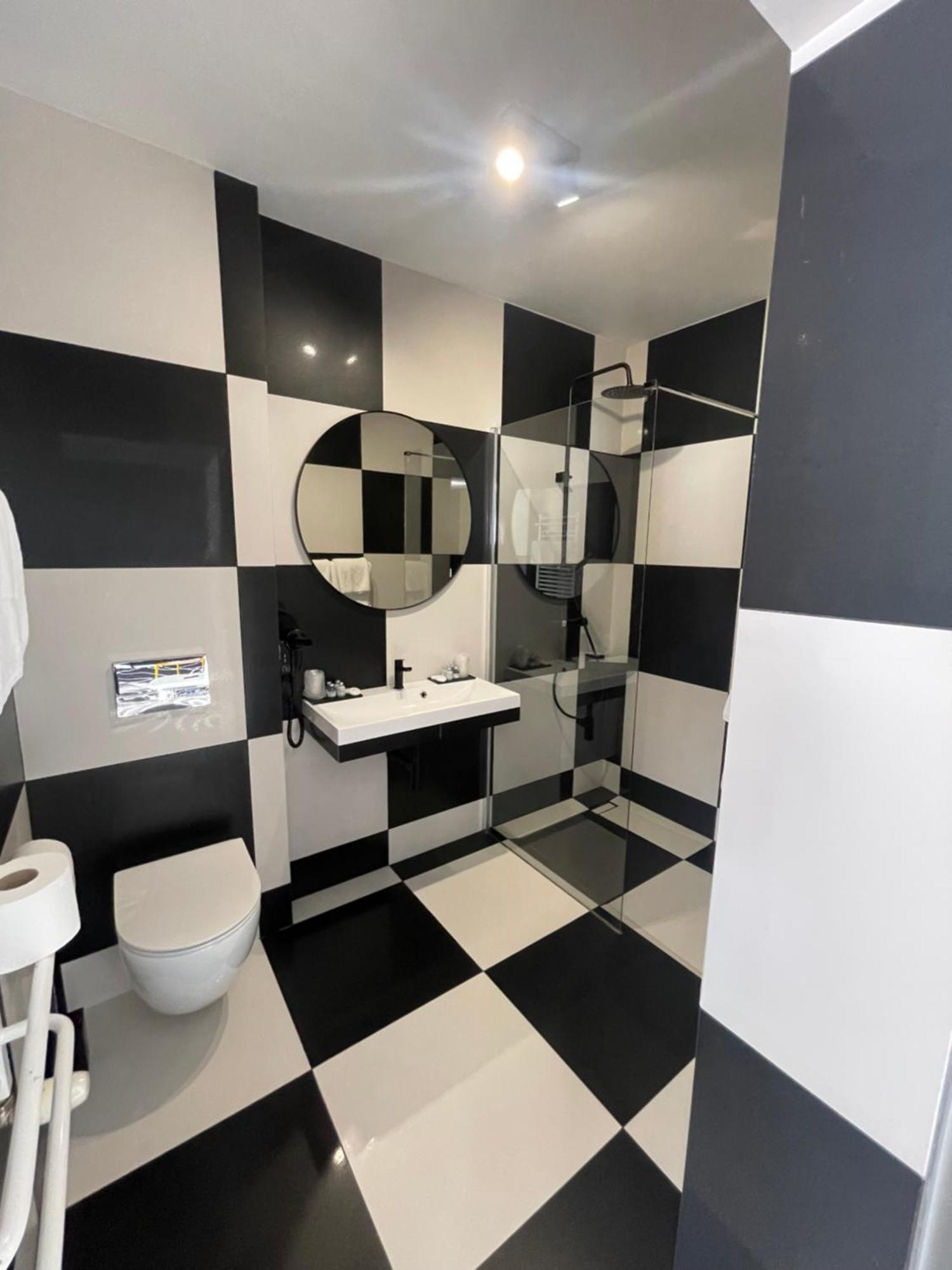 Canpol-Jull'S Art Hotel Члухув Экстерьер фото